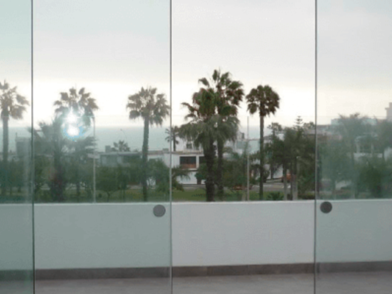 PUERTA CORREDIZA LIMA