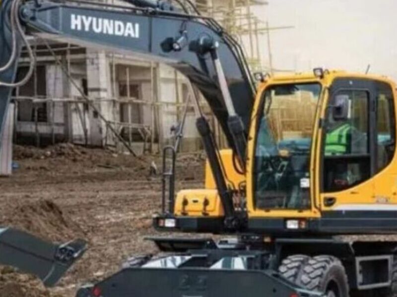 GRÚA HYUNDAI PERÚ
