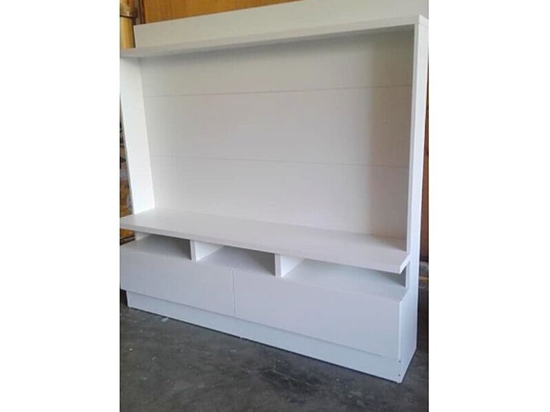 Mueble TV blanco Perú