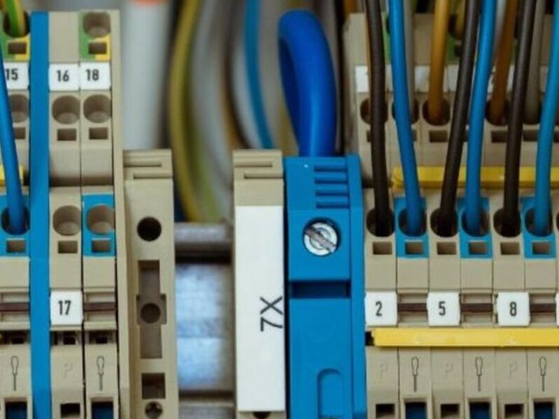 INSTALACIÓN ELÉCTRICA INDUSTRIAL PERÚ