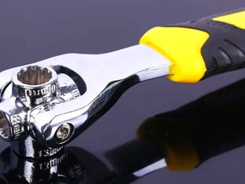 Llave Universal 360 Grados Perú