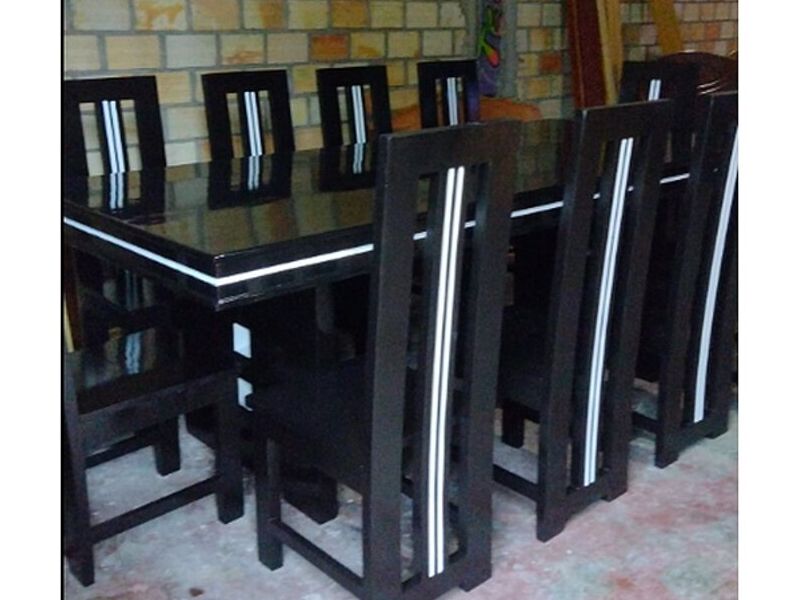 Mesa comedor color negra Perú 