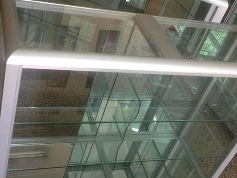 Exhibidor Cristal Trujillo