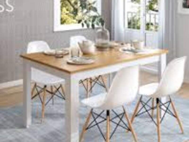 Mesa de comedor de diseño moderno