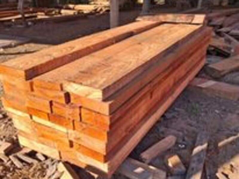 Madera de Pino Reciclada